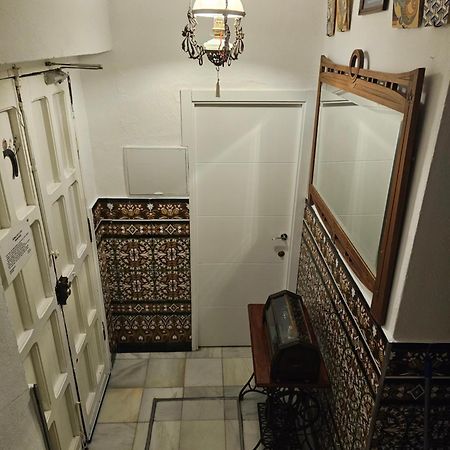 Recuerdos De La Abuela Apartment Севиля Екстериор снимка