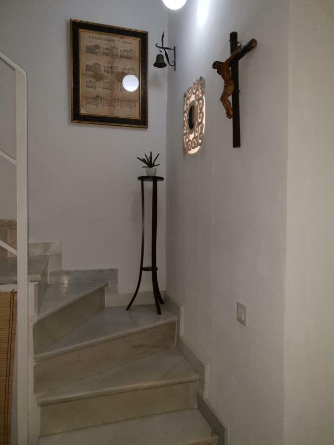 Recuerdos De La Abuela Apartment Севиля Екстериор снимка